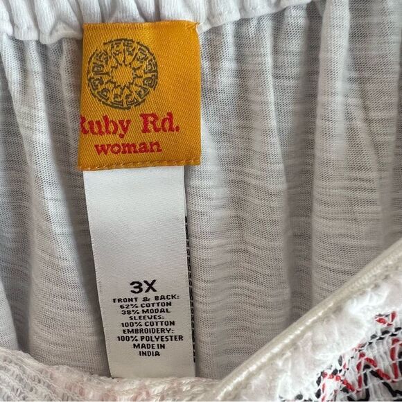 Ruby Rd White Embroidered Boho Top 3X - Picture 4 of 4